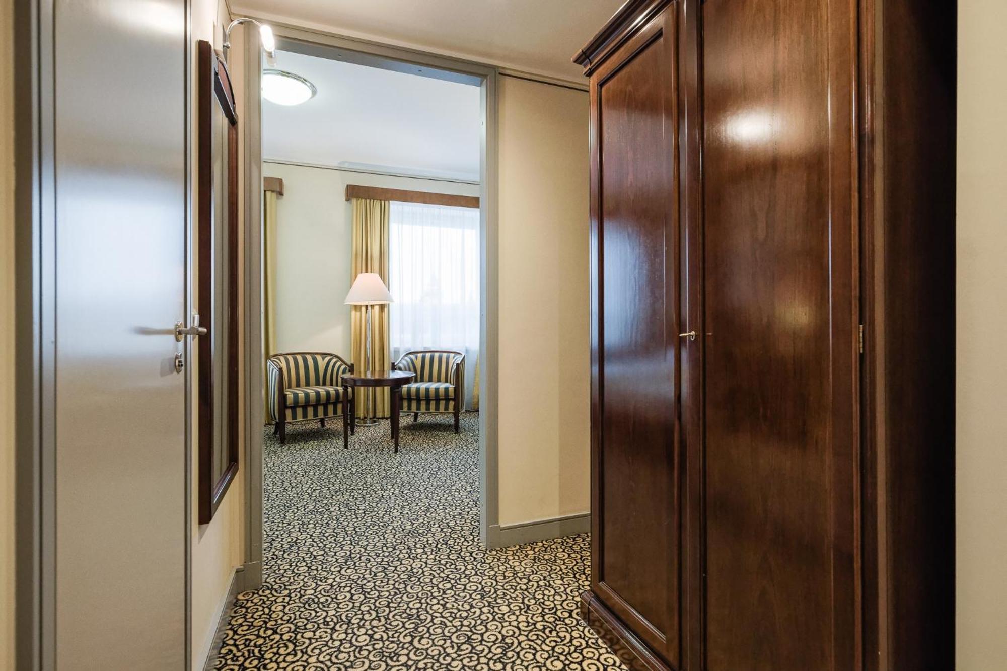 Grand Hotel Viljandi Viljandi  Eksteriør billede